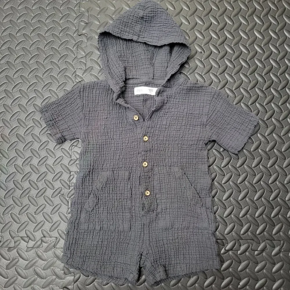 Zara Baby Gray Textured Gauze Hooded Romper Size 18 - 24 Months
